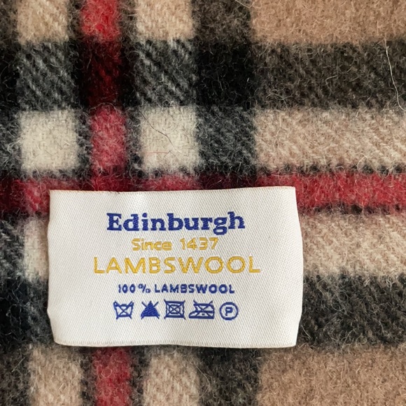 Edinburgh Scottish Lambswool Scarf - Picture 2 of 4